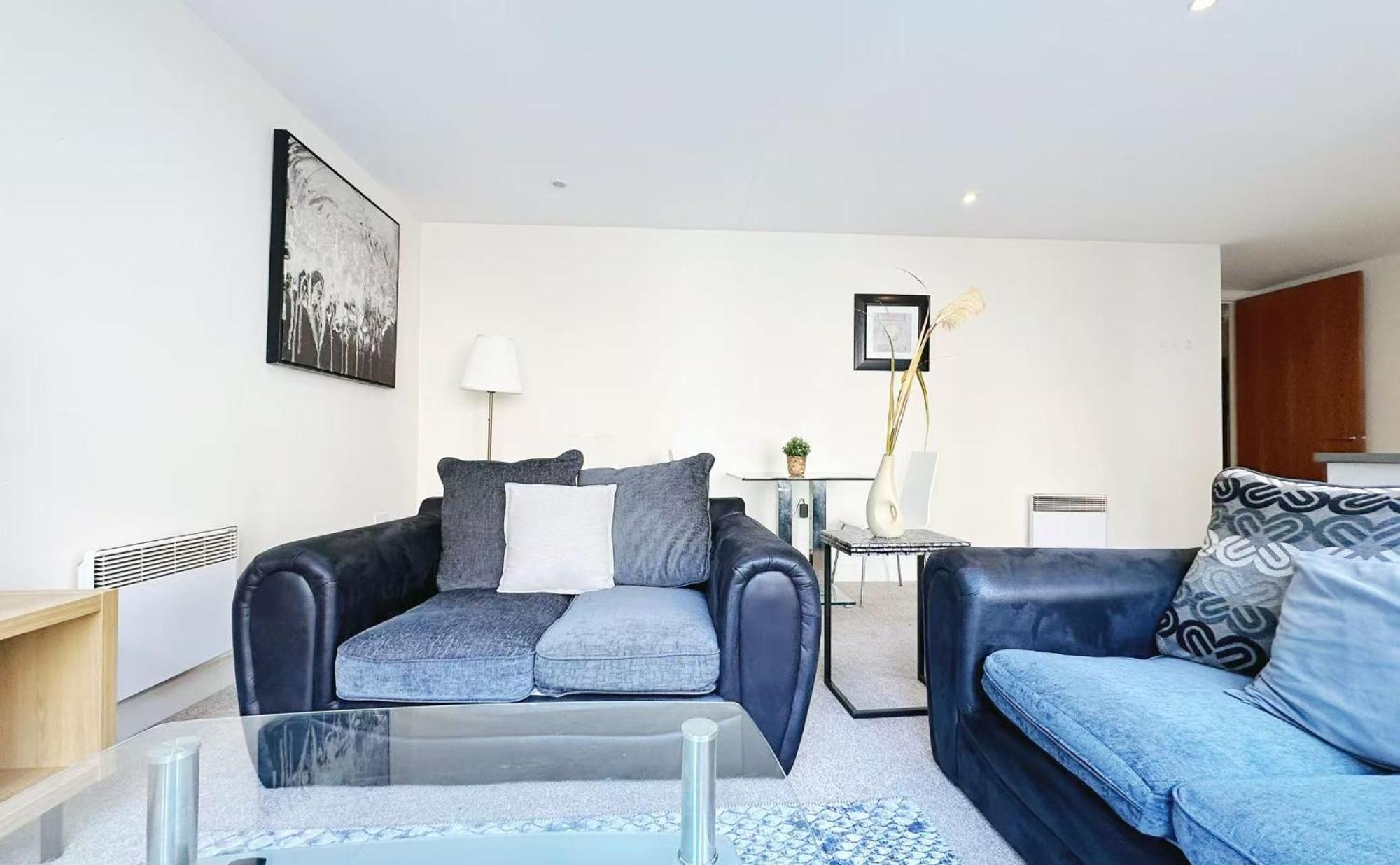 Apartment 1 Bed With Perfect Snug Corner Swansea
